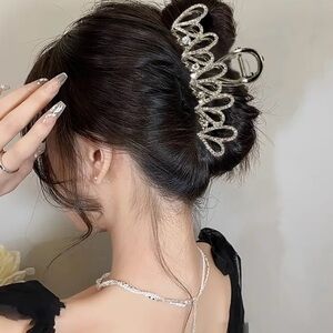 Silver Heart Hair Clip